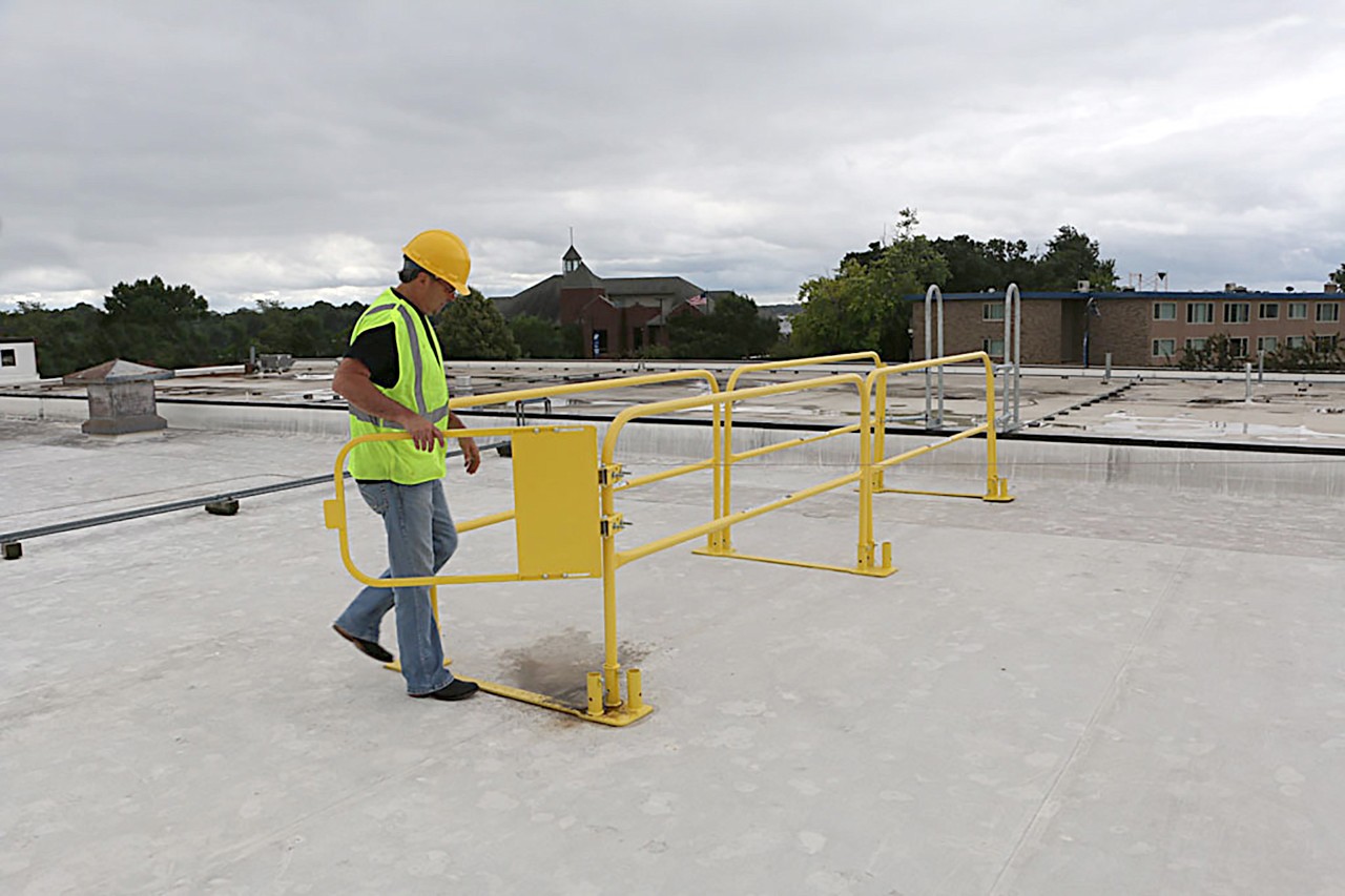 SafePro Counterweighted Portable Roof Guardrail Panels